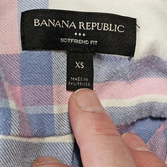 Banana Republic XS Boyfriend Fit White Blue Pink Plaid Button Down Flannel Shirt - Picture 4 of 7